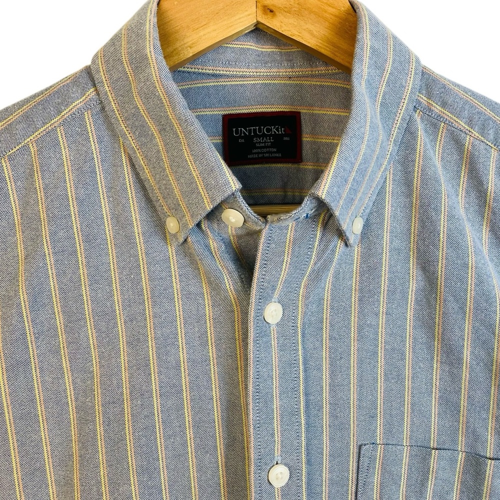 UNTUCKit Long Sleeve Button Down Shirt Men's Small Slim Fit Striped Light Blue